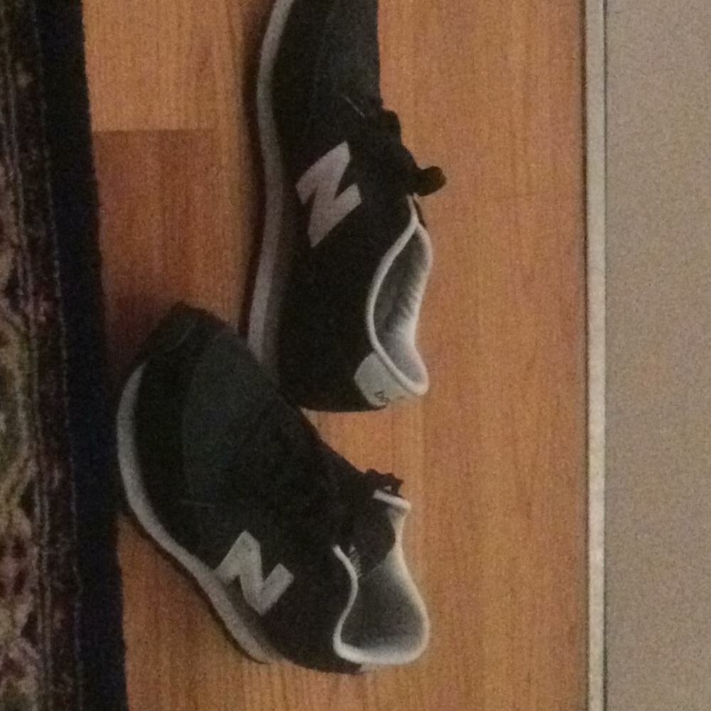 New balance shoes
